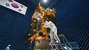세계최초 정지궤도 미세먼지·적조 관측 천리안위성 2B호, 드디어 실물 공개